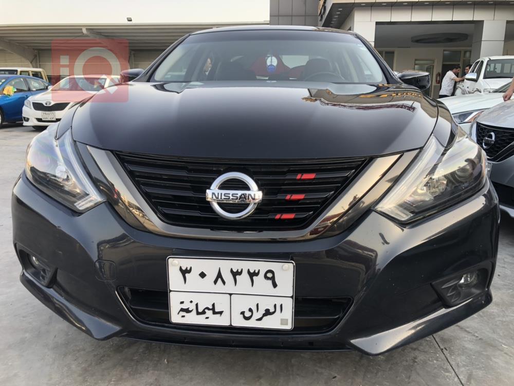 Nissan Altima